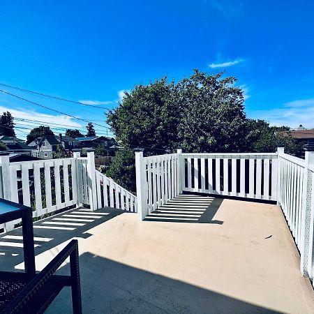 Tacoma 2 Bedrooms 1 Baths Sleep 5 With Compact Kitchen Buitenkant foto