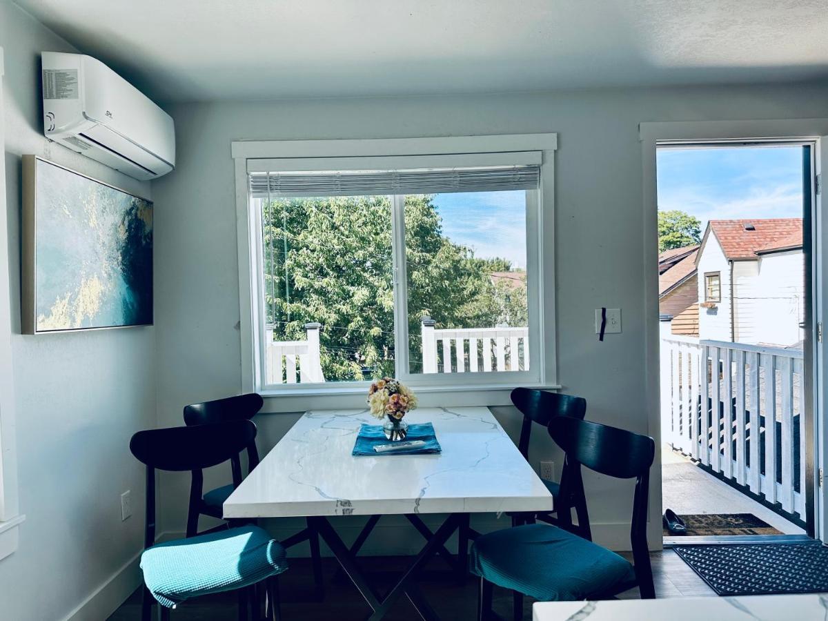 Tacoma 2 Bedrooms 1 Baths Sleep 5 With Compact Kitchen Buitenkant foto